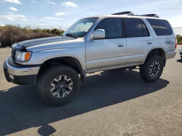Toyota 4-Runner 2000 SR5 V6
