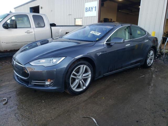 Tesla Model S 2015 
