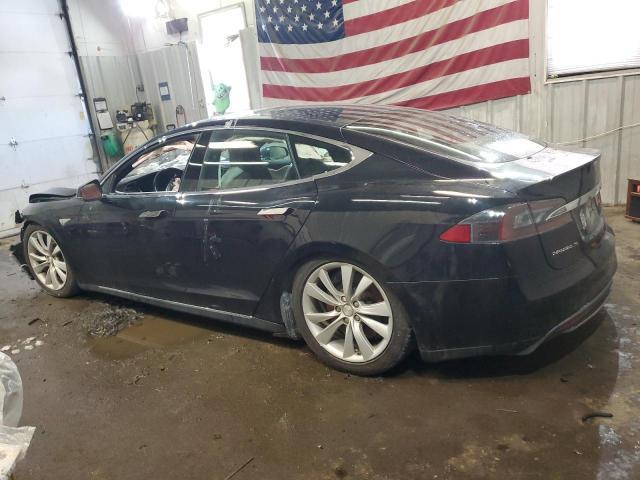 Tesla Model S 2015 