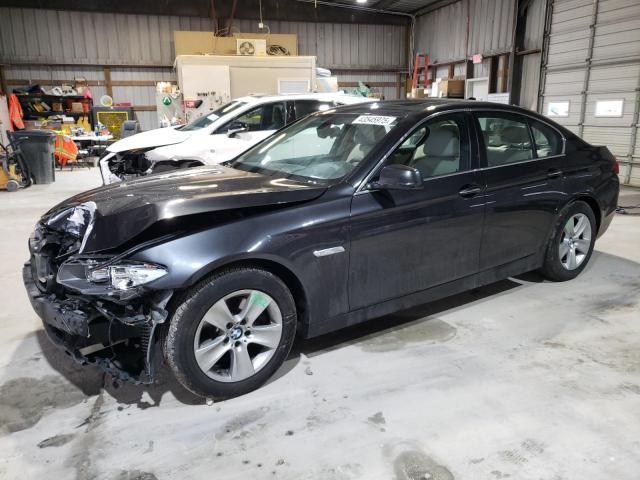 BMW 528xi 2013 5-Series