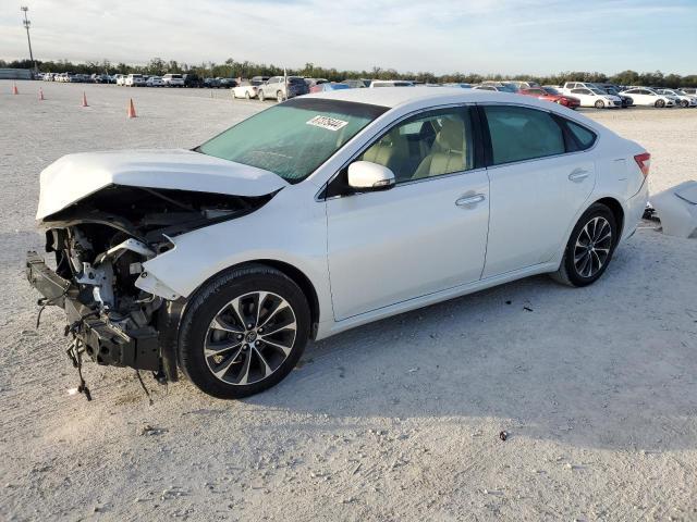 Toyota Avalon 2016 