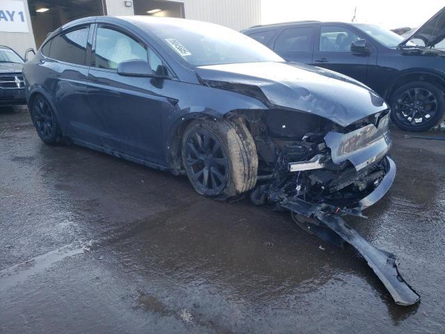 Tesla Model X 2022 