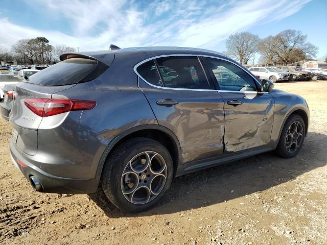 Alfa Romeo Stelvio 2018 STELVIO Q4