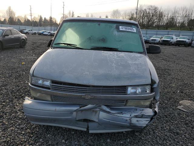Chevrolet Astro Van 1999 Small Van