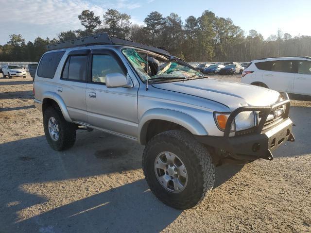 Toyota 4-Runner 2000 SR5 V6