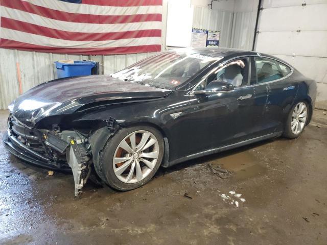 Tesla Model S 2015 