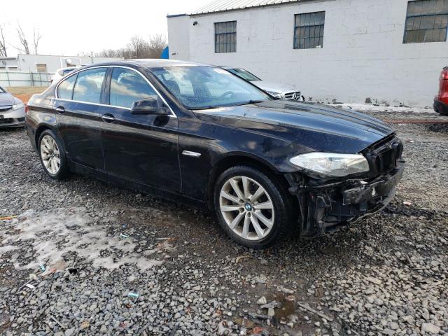BMW 528xi 2013 5-Series