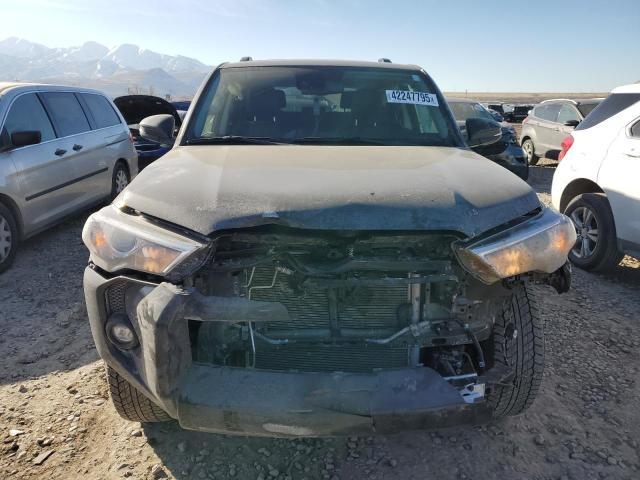 Toyota 4-Runner 2024 SR5 Prem