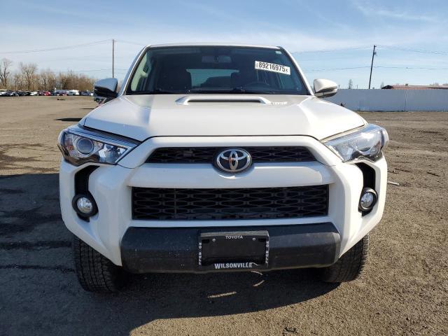 Toyota 4-Runner 2019 Base Grade
