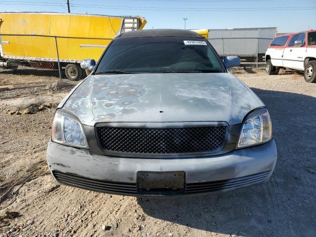 Cadillac Limousine 2004 