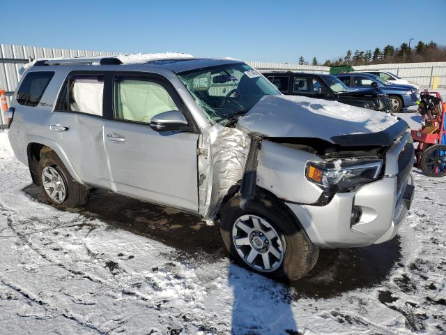 Toyota 4-Runner 2016 Base Grade