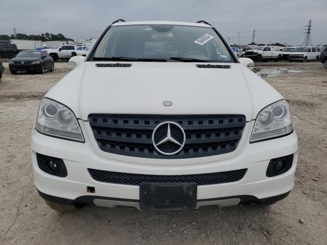 Mercedes-Benz M-Class 2006 ML350