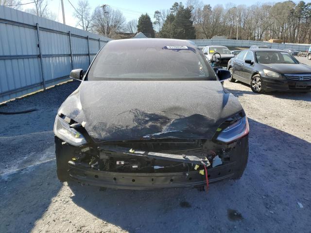 Tesla Model X 2017 