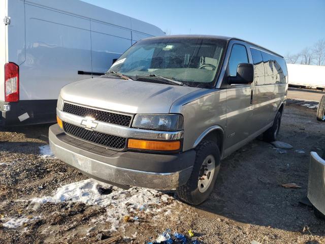 Chevrolet Express 2003 3500 (1 ton)