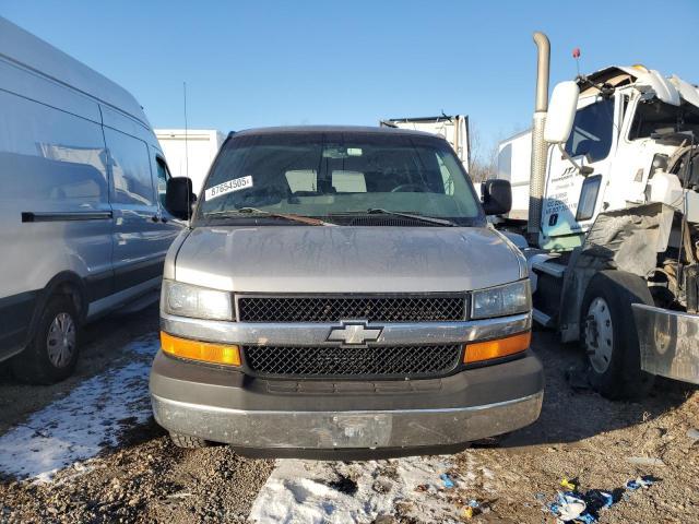 Chevrolet Express 2003 3500 (1 ton)