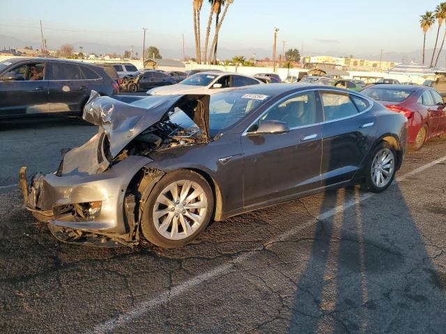 Tesla Model S 2018 