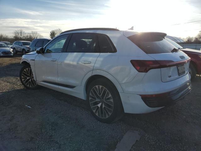 Audi Q8 2024 e-tron SUV