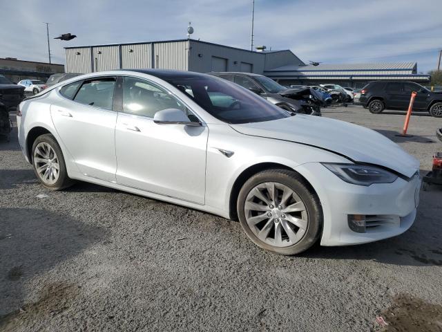 Tesla Model S 2018 