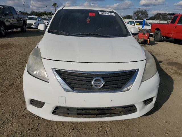 Nissan Versa 2013 