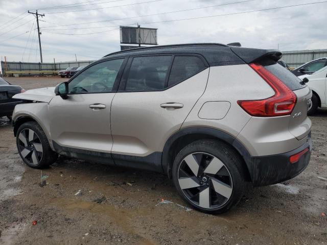 Volvo XC40 2023 Ultimate Dark