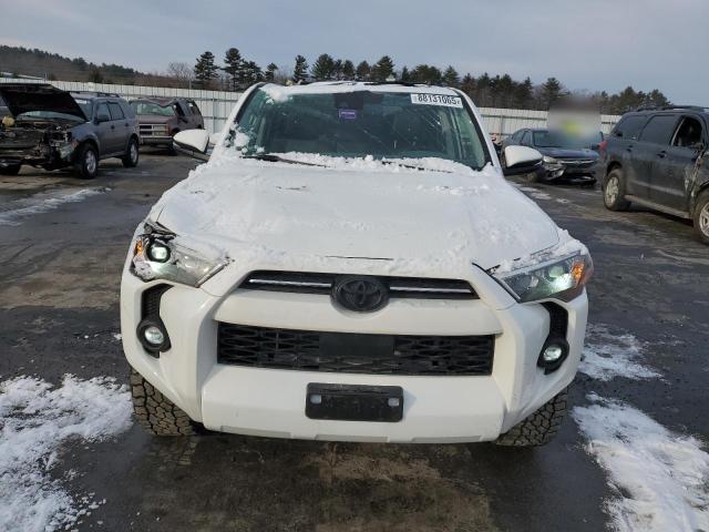 Toyota 4-Runner 2024 SR5 Prem