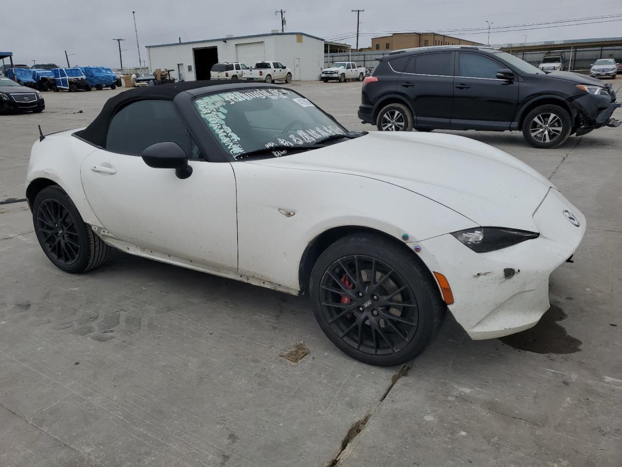 2016 MAZDA MX-5 Miata