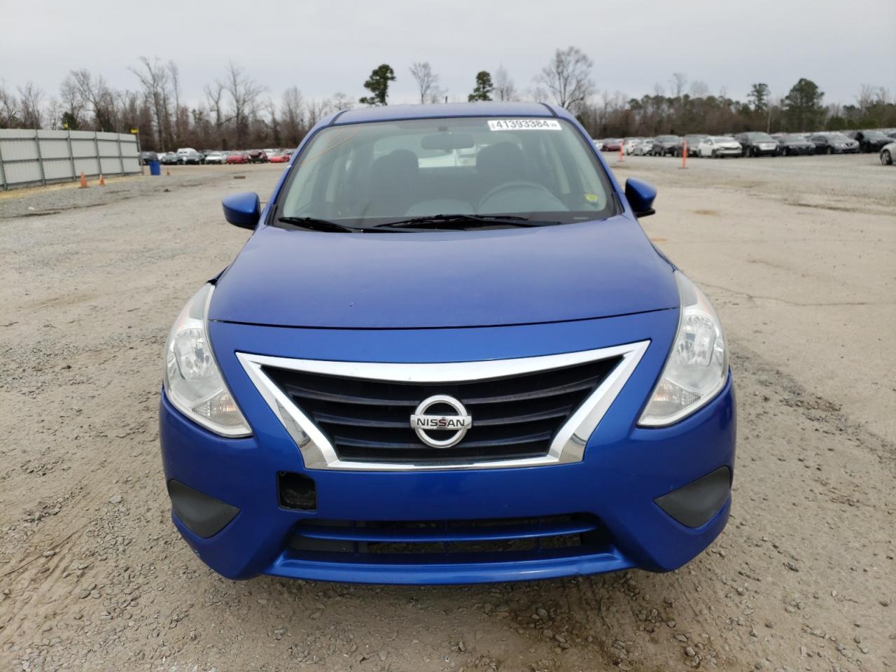 2017 NISSAN VERSA