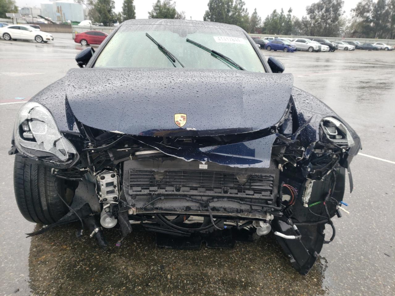 2019 PORSCHE Panamera