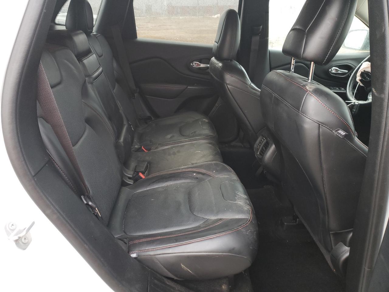 2016 JEEP CHEROKEE