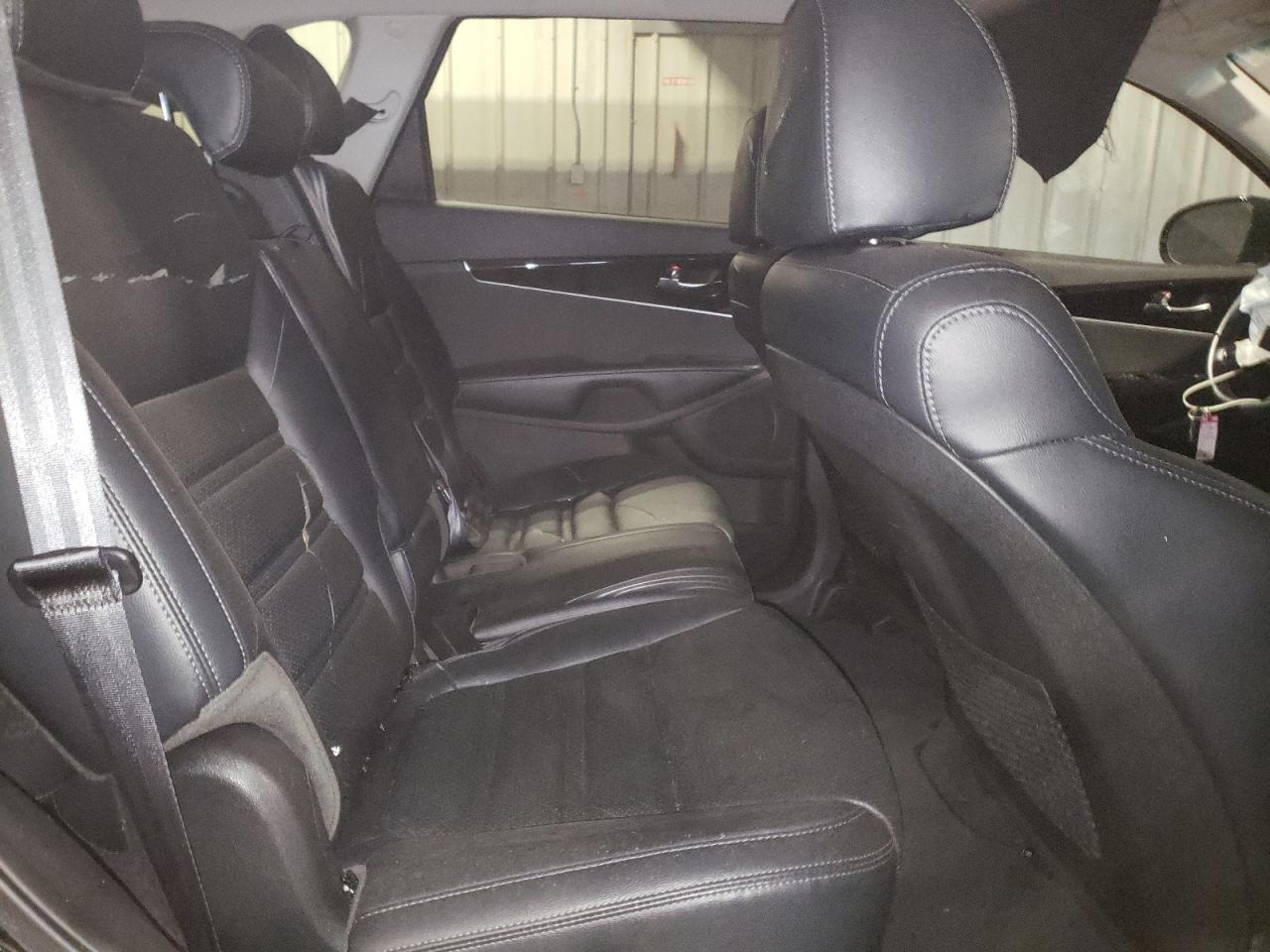 2020 KIA SORENTO