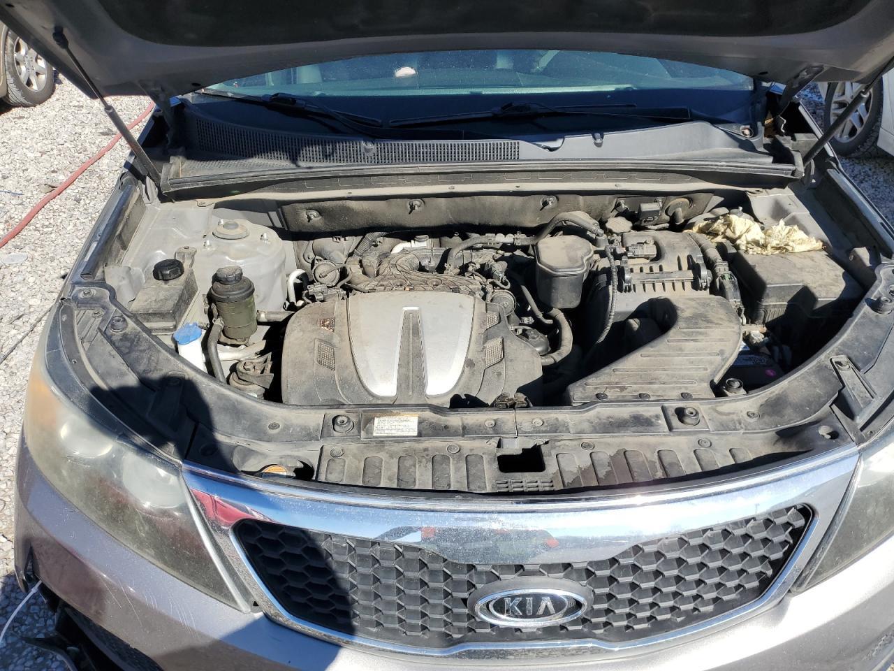 2011 KIA SORENTO