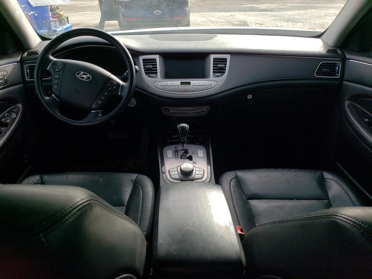 2012 HYUNDAI GENESIS
