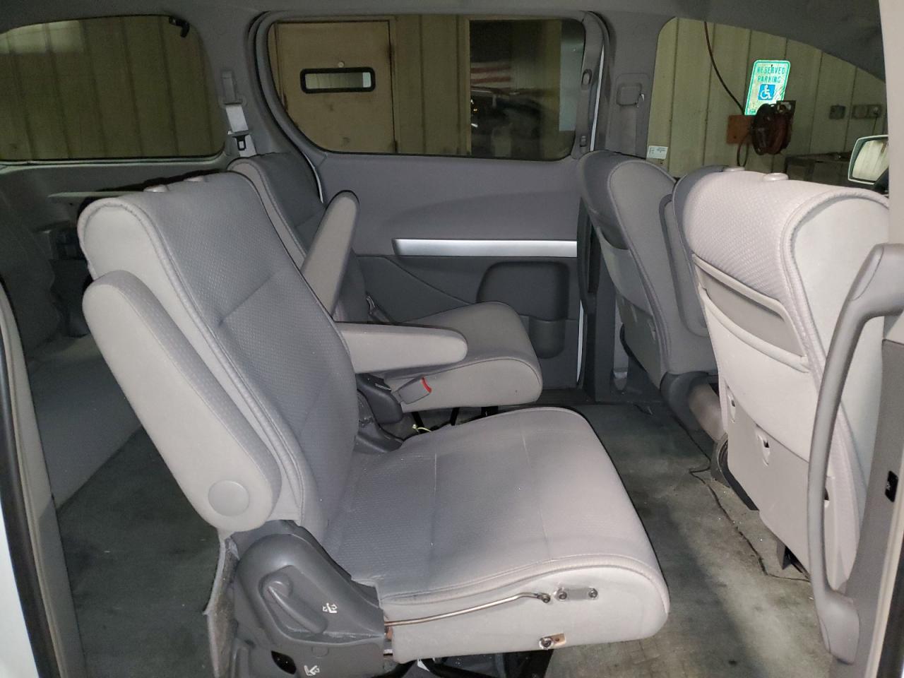 2008 NISSAN Quest