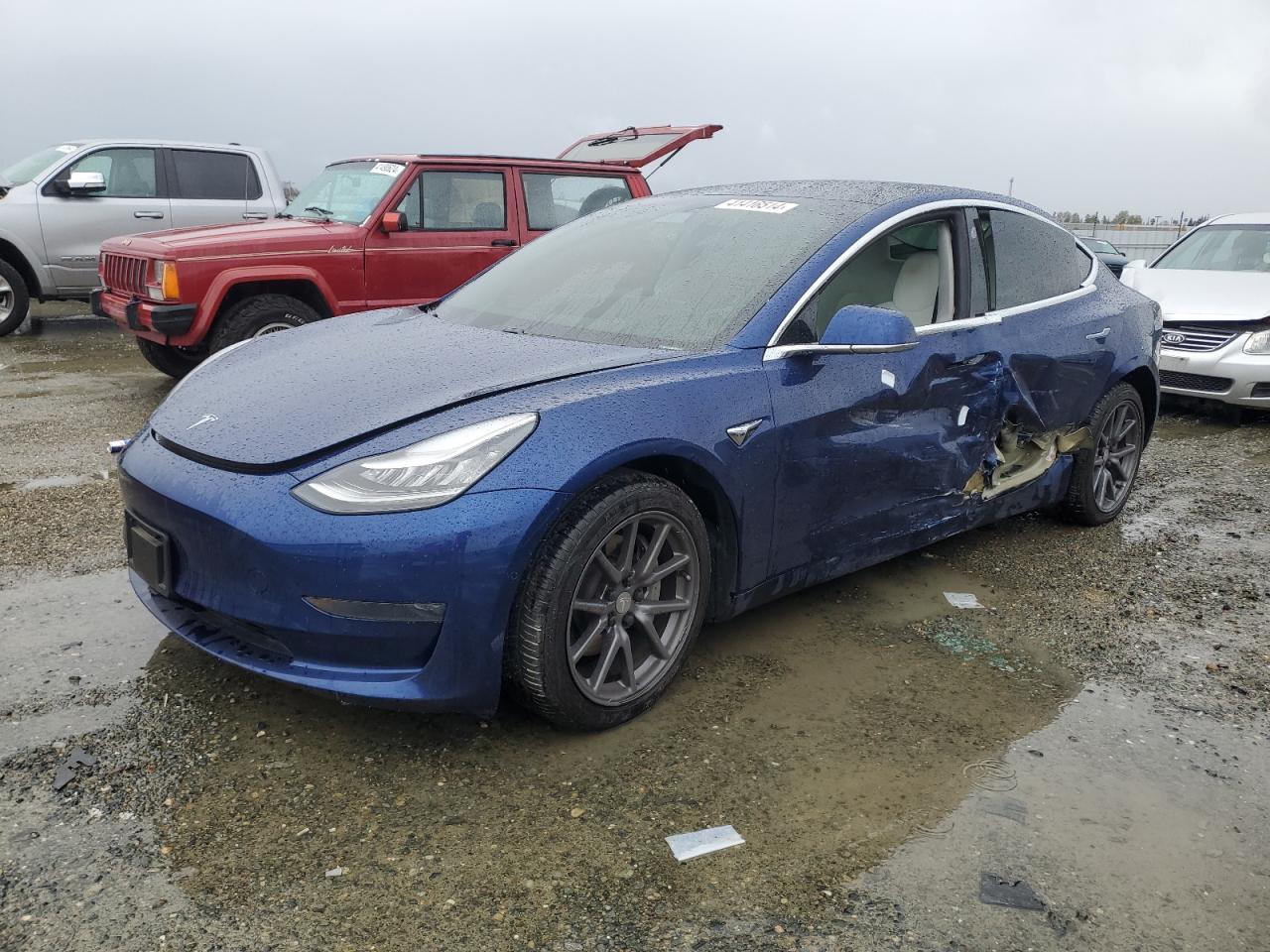 2020 TESLA MODEL 3