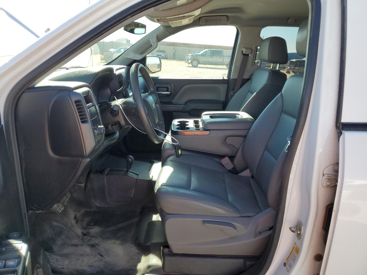 2018 CHEVROLET Silverado