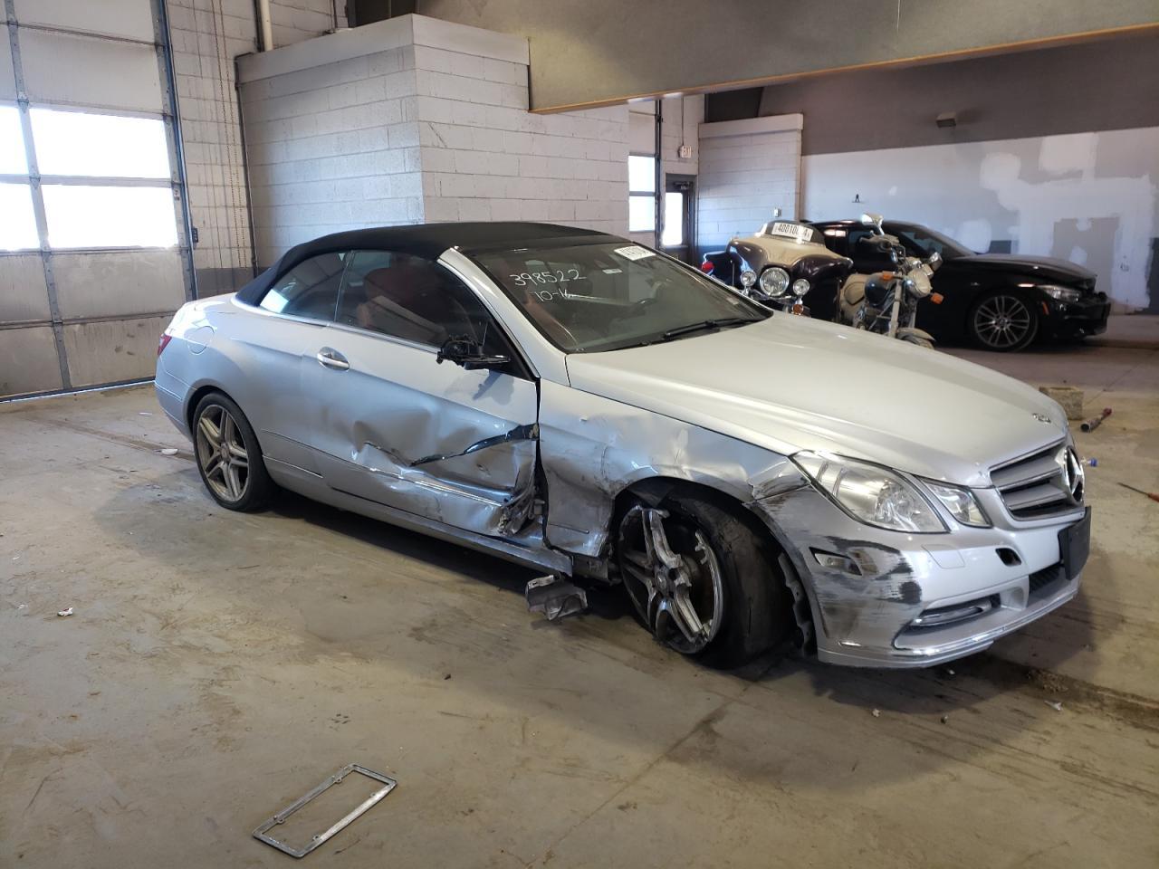 2011 MERCEDES-BENZ E-Class