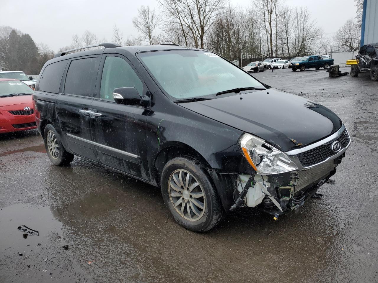 2012 KIA SEDONA