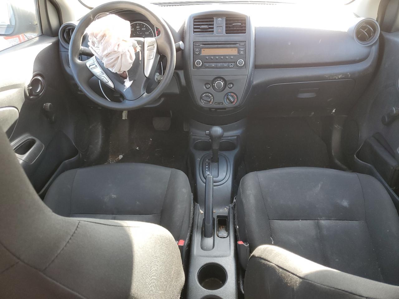 2016 NISSAN VERSA