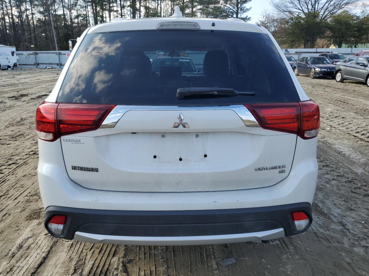 2018 MITSUBISHI outlander