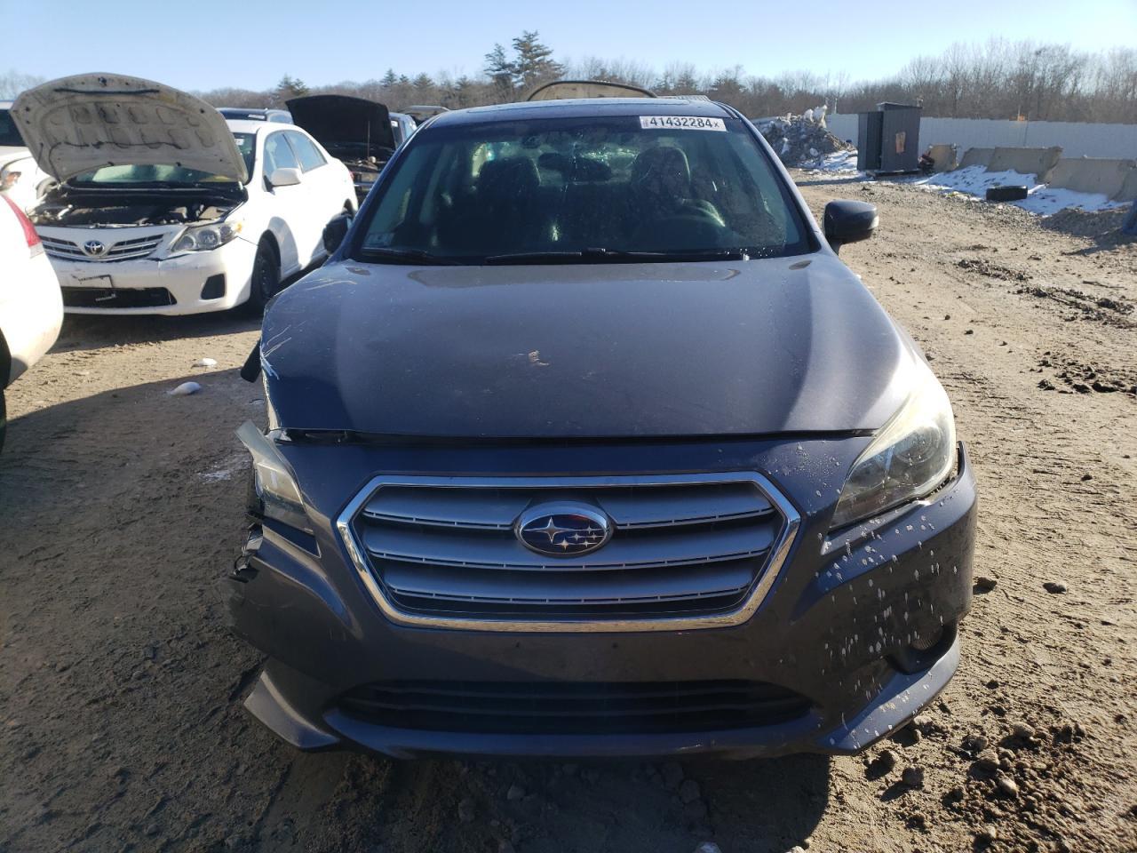 2016 SUBARU Legacy