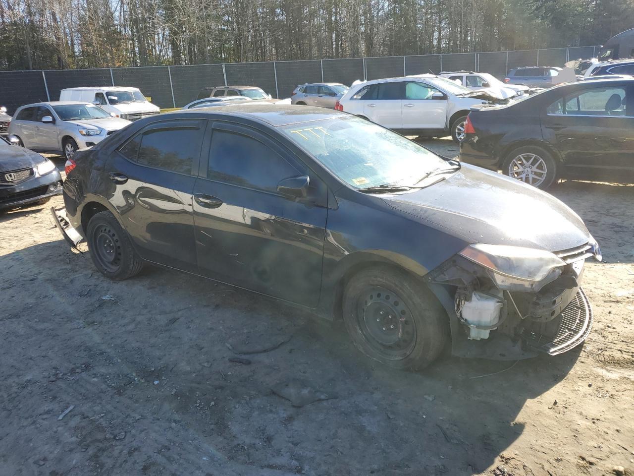 2015 TOYOTA COROLLA