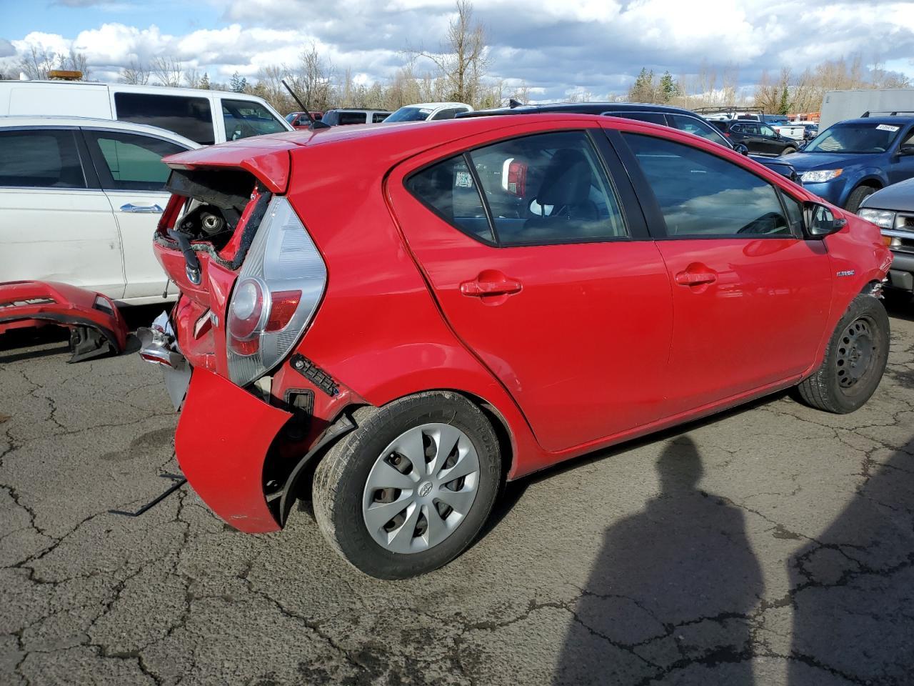 2013 TOYOTA PRIUS