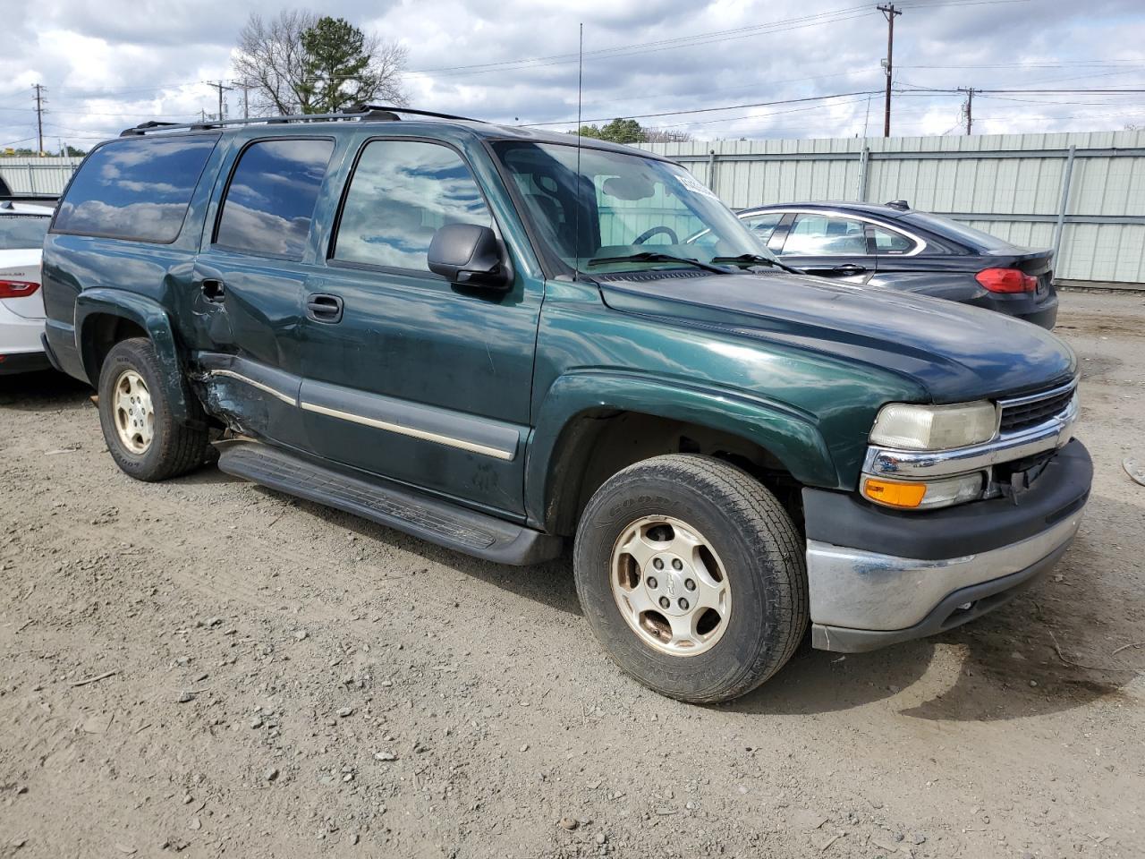 2004 CHEVROLET Suburban