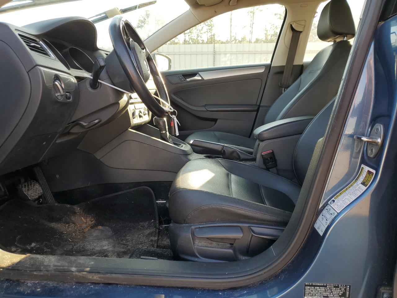2016 VOLKSWAGEN JETTA