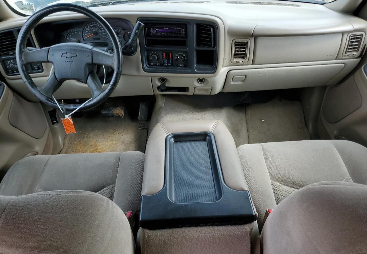 2004 CHEVROLET Suburban