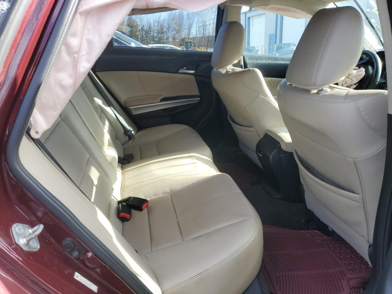 2015 HONDA Crosstour
