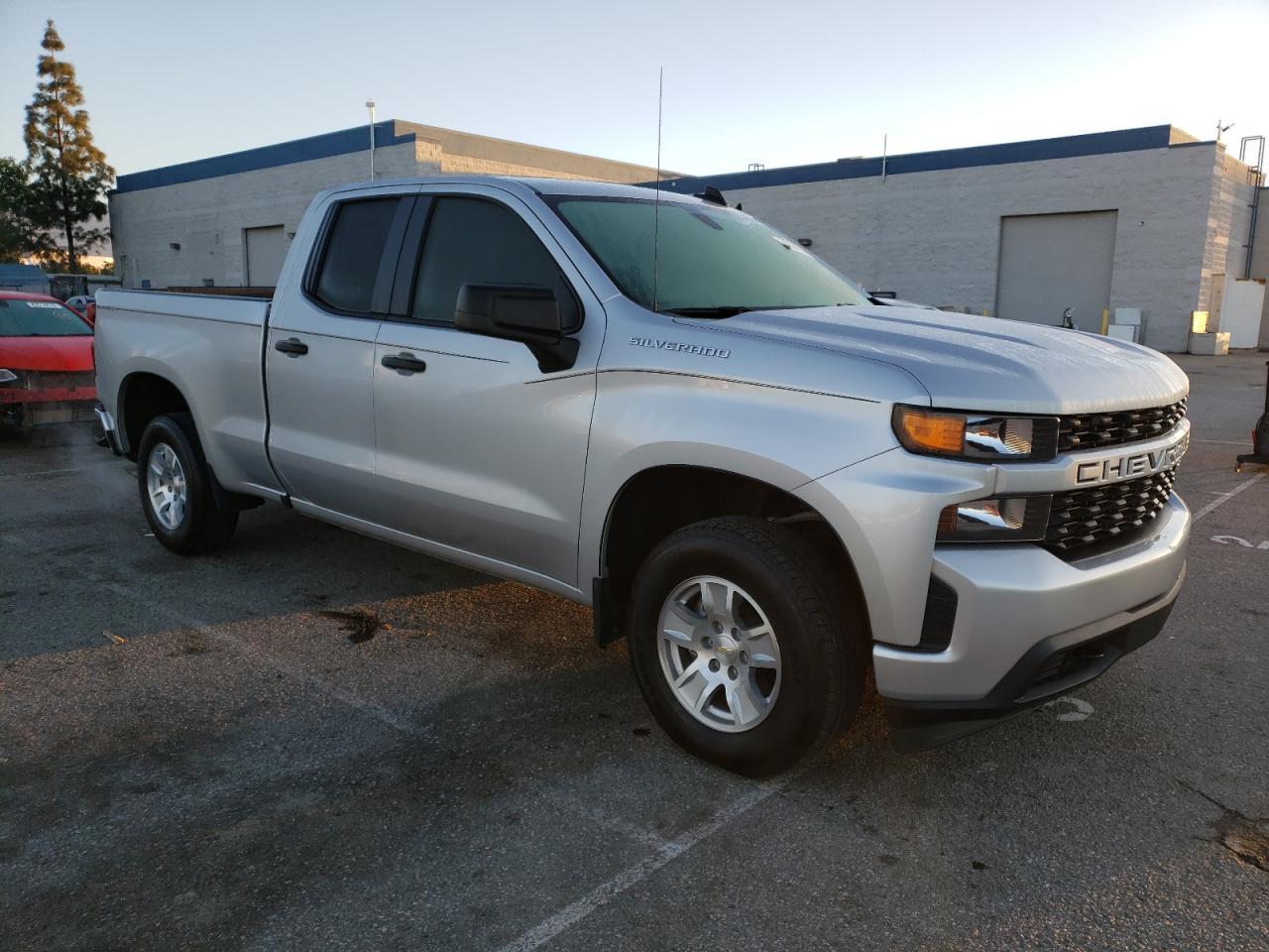 2021 CHEVROLET Silverado