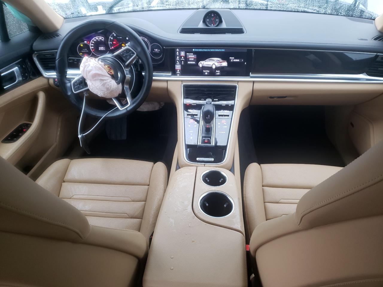 2019 PORSCHE Panamera