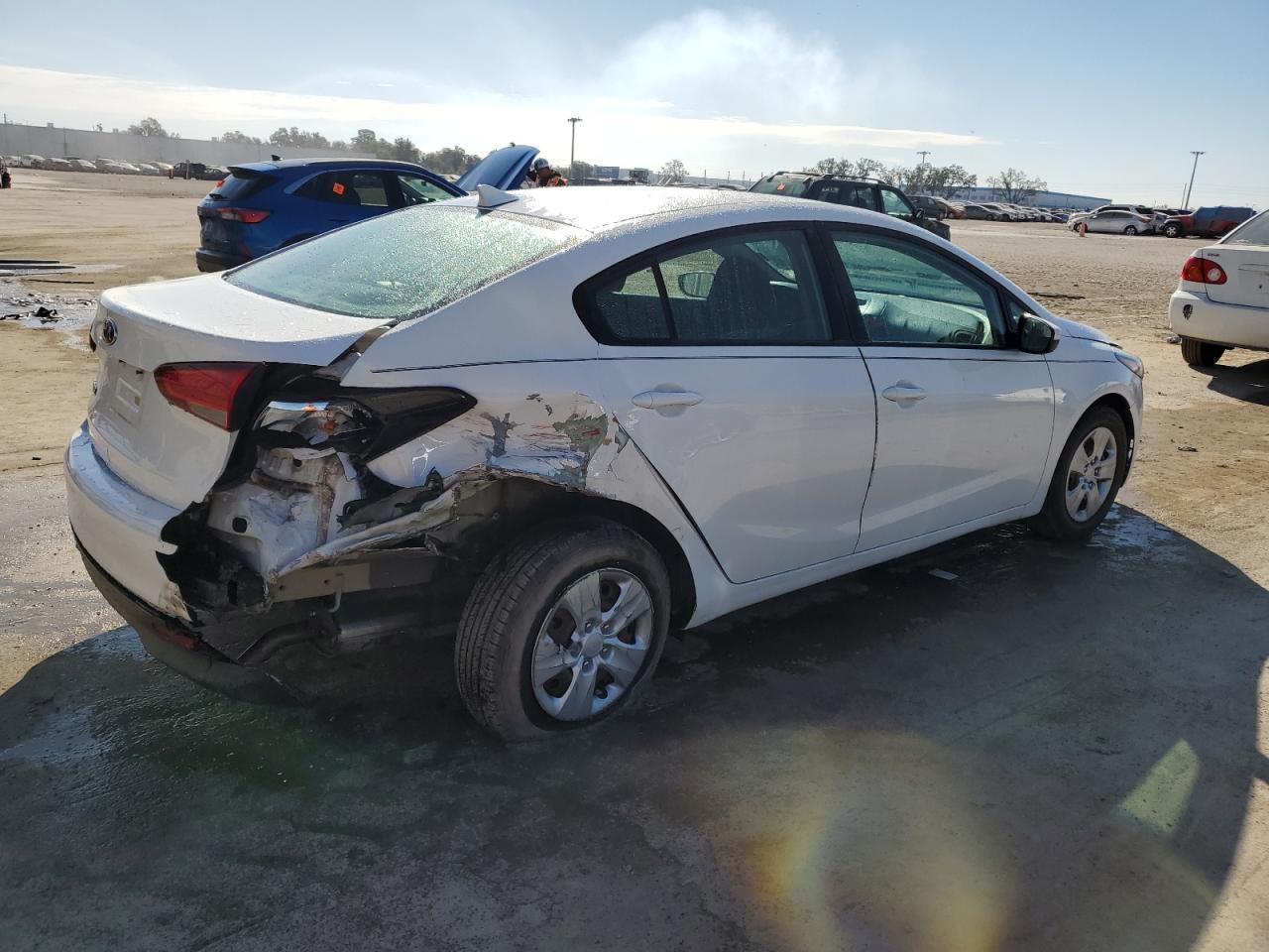 2017 KIA FORTE