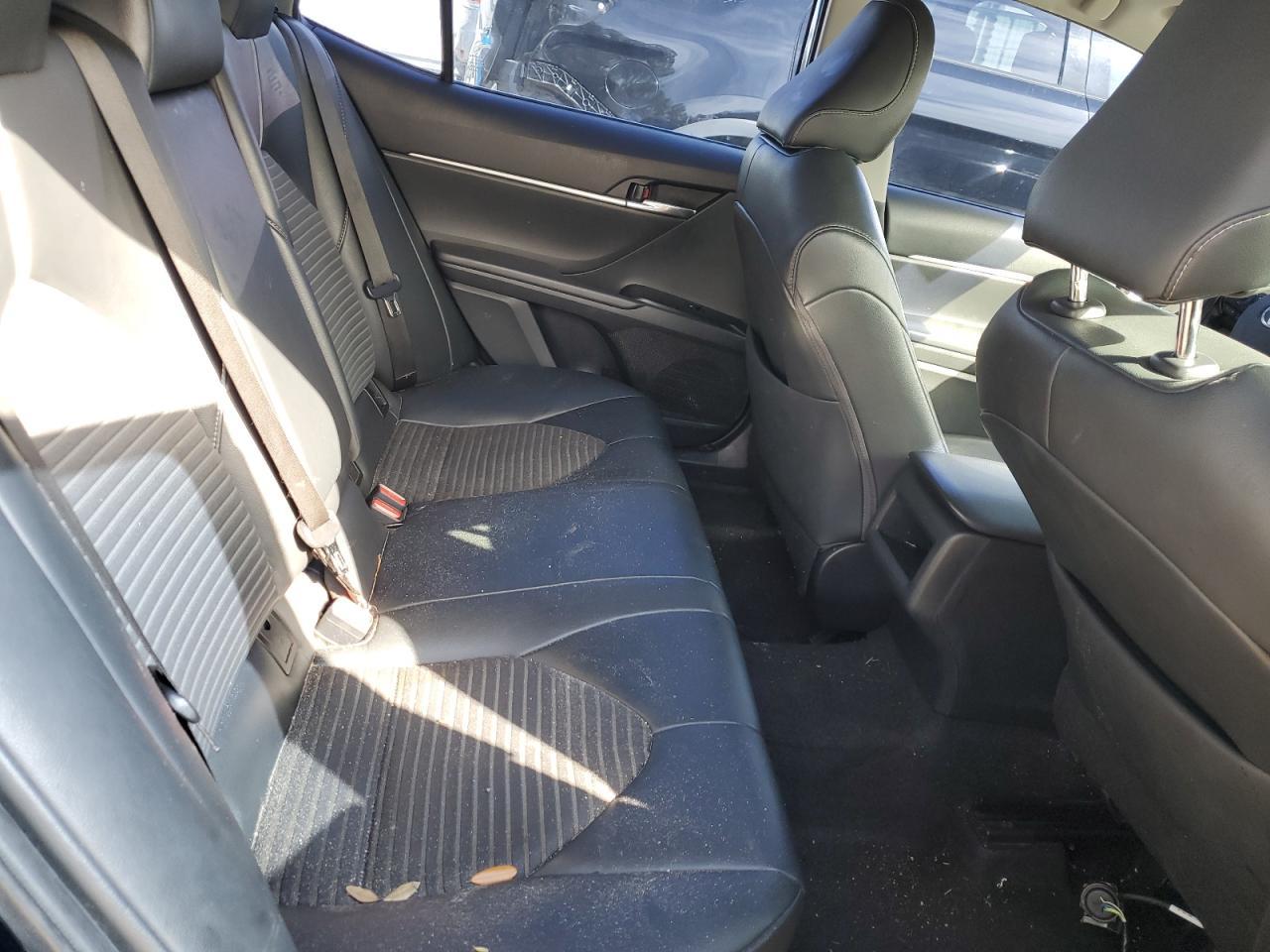 2019 TOYOTA CAMRY